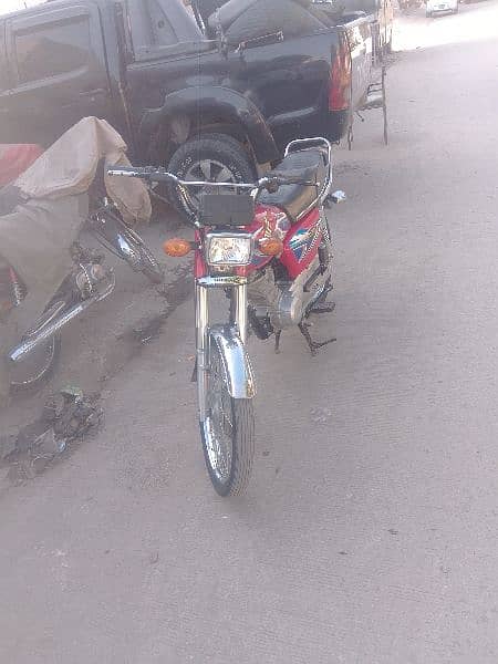 Honda 125 madel 22 Islamabad num 03192252748 call or watsup num 19