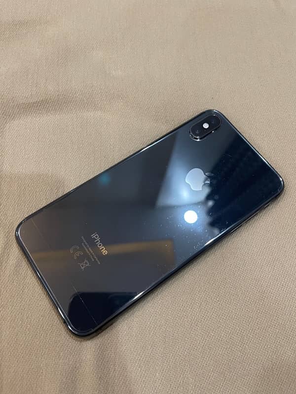 iPhone Xsmax 64GB PTA approved With box 4