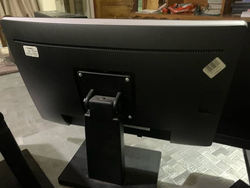 WORKSTATION FOR SALE 3