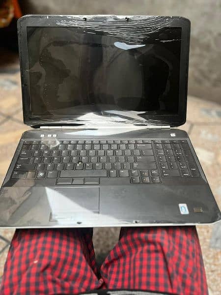 CORE I5 SECOND GEN LAPTOP ALL OK Dell latitude e5520 5