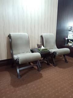 Set of 2 Chairs with Table