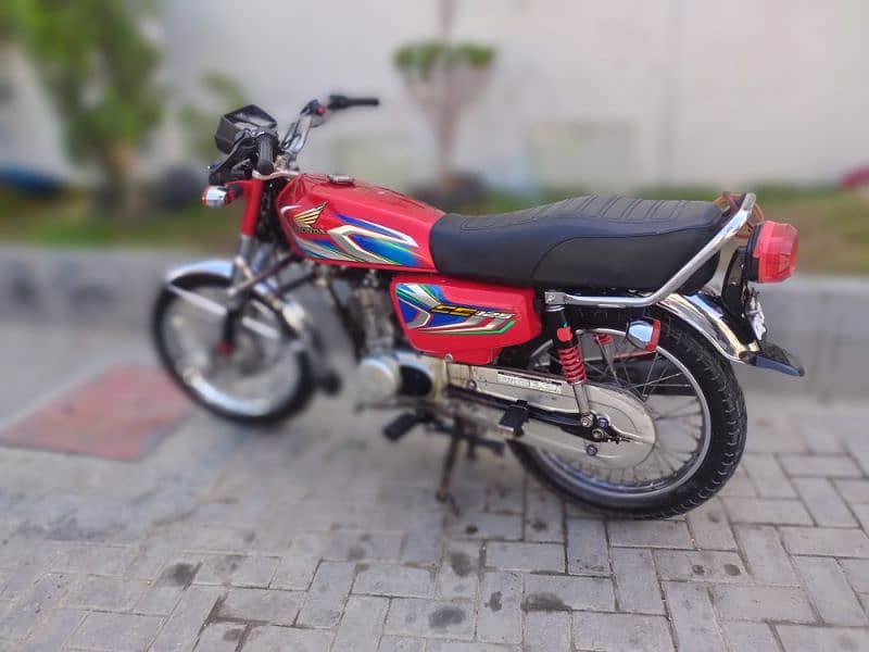 Honda cg 125 islamabad nom 8