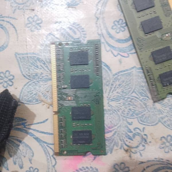 Laptop ram 2gb 2 ram sticks 0