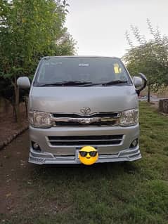 Toyota Hiace 2013 baksa 200 0