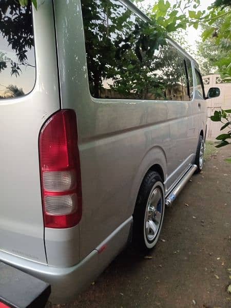 Toyota Hiace 2013 baksa 200 5