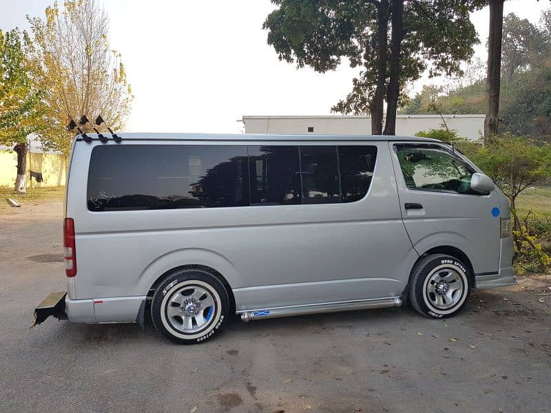 Toyota Hiace 2013 baksa 200 11