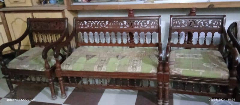 5 Seater Sofa Set 0