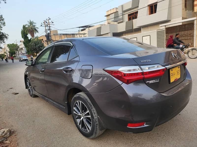 Toyota Corolla Altis 2017 7