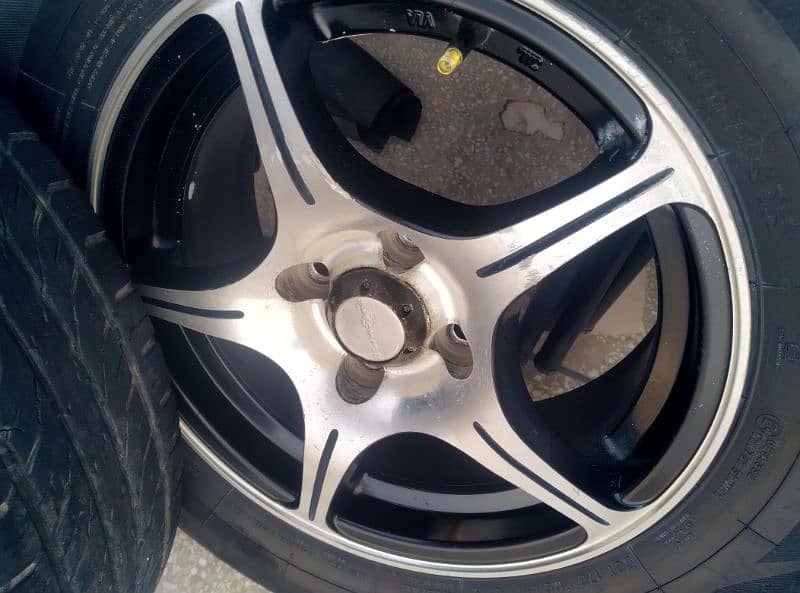 Rim tyres 14 inch exchange possible 6