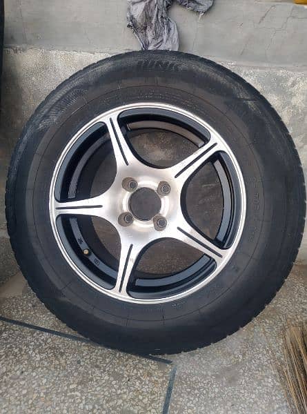 Rim tyres 14 inch exchange possible 18