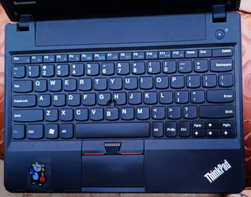 Lenovo Thinkpad Laptop AMD E-300  Processer For Sale Exchang available 3