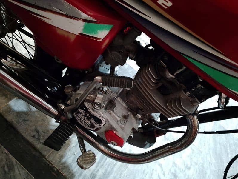 Honda 125 lush bik totally original 2