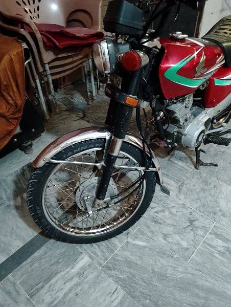 Honda 125 lush bik totally original 5