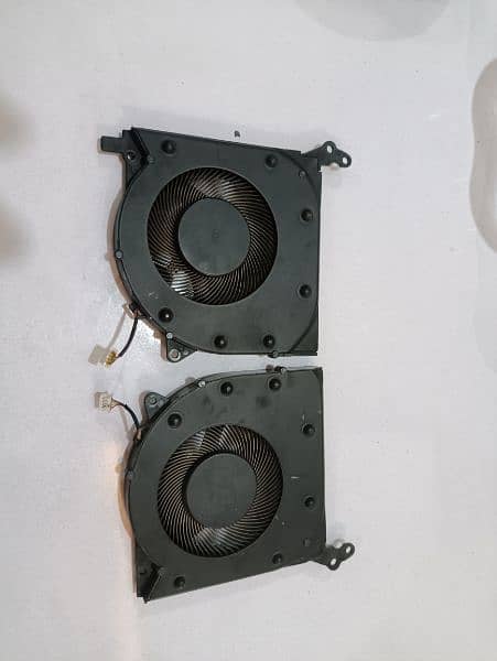 Lenovo Legion 5 Fans both GPU and CPU fans 0