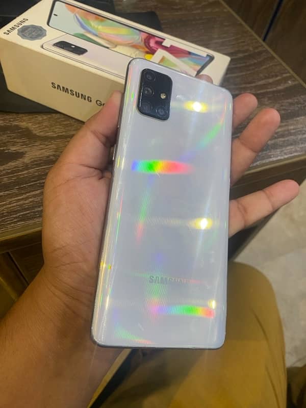 Samsung A71 8 128GB 1