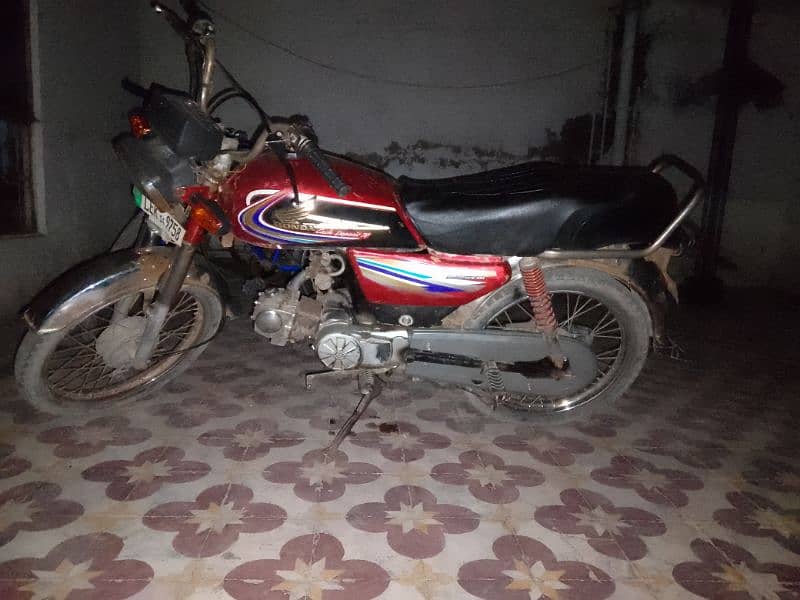 metro 70cc 2014 B 3