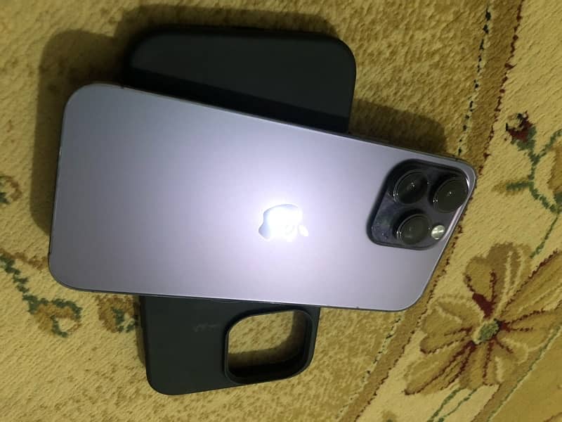 IPHONE 14 pro max NON PTA (HK model) 9