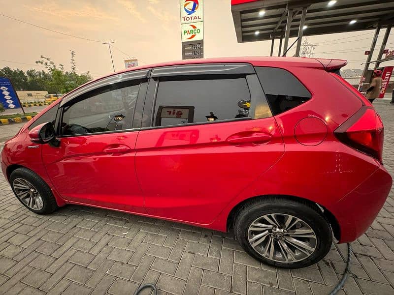 Honda Fit 2013 8