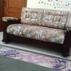 4 seater sofa set.