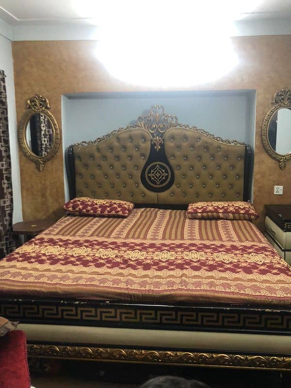 bed set with good condotion 3