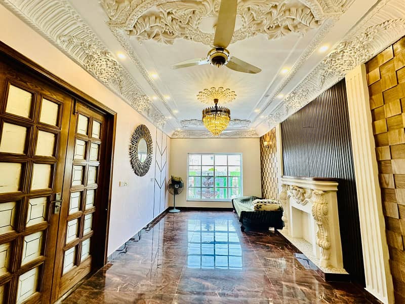 10 Marla Spanish House Available For Sale In Paragon City Lahore 6