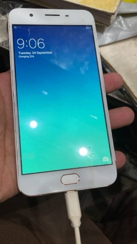 OPPO f1s 4/64 1