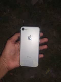 iPhone 7 0