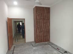 3.5 Marla Upper Portion Available For Rent (Near Qurban School) 0