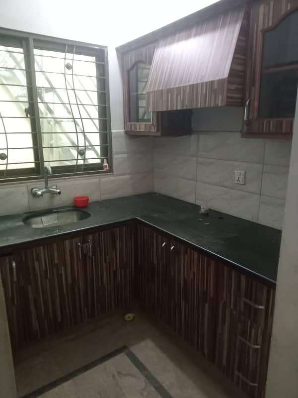 3.5 Marla Upper Portion Available For Rent (Near Qurban School) 3