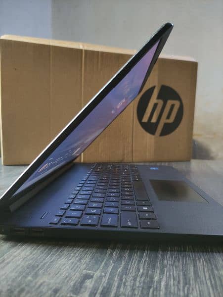 Hp 15s-fq5000nia core i3 12th gen, 4gb ddr4 ram, 15.6 inches hd screen 3