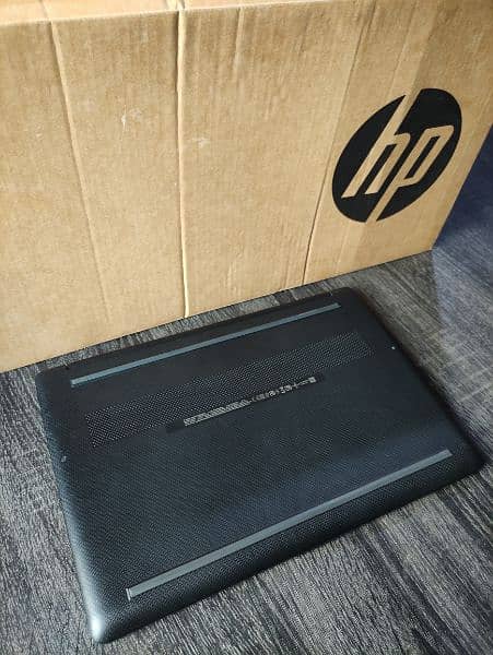 Hp 15s-fq5000nia core i3 12th gen, 4gb ddr4 ram, 15.6 inches hd screen 7