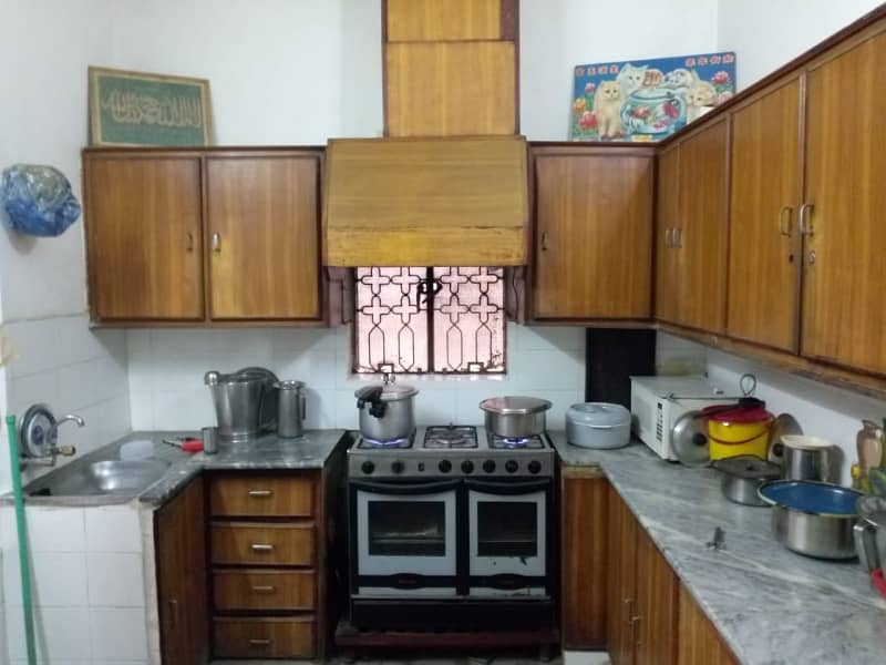 Cheapest house of Awan Town 10 Marla Double Storey House Near Madina Block Awan Town Multan Road 2