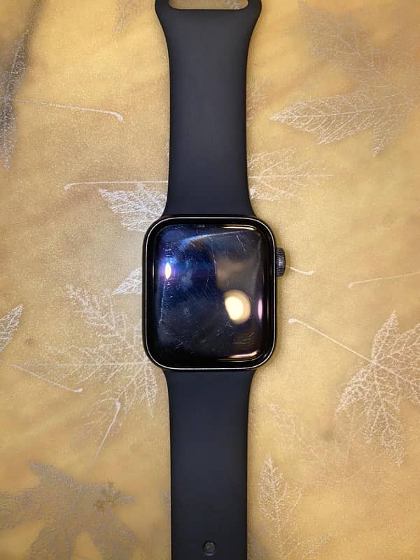 Apple Watch Series 5 40mm 1