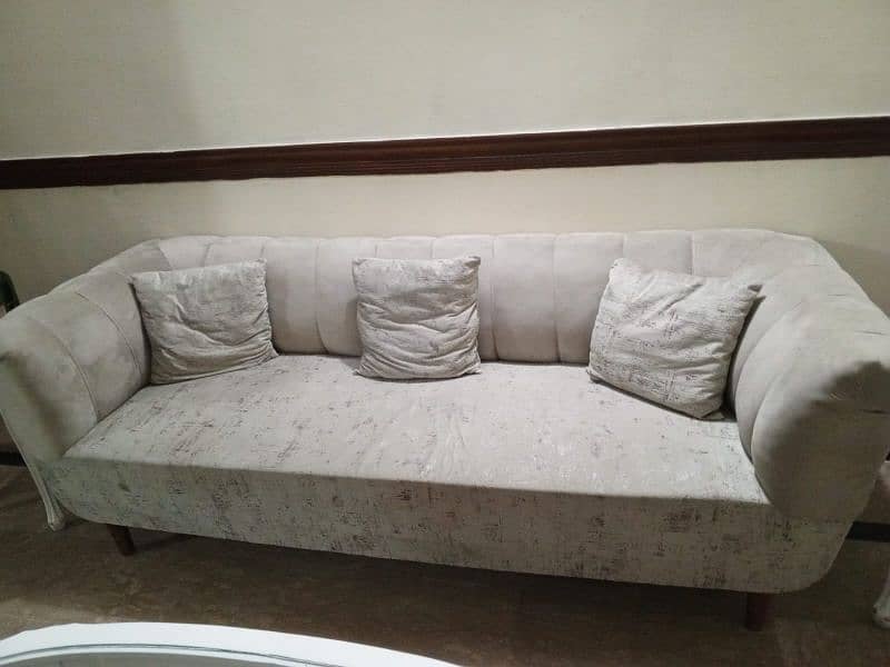 new condition sofa 3 month used only what's app 03485379020 3