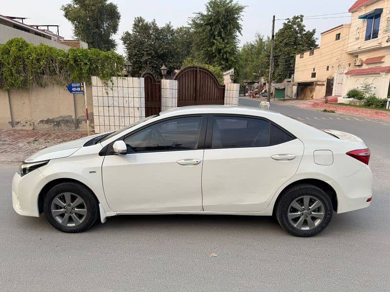 Toyota Corolla XLI 2016 3