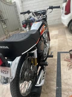 HONDA CG125