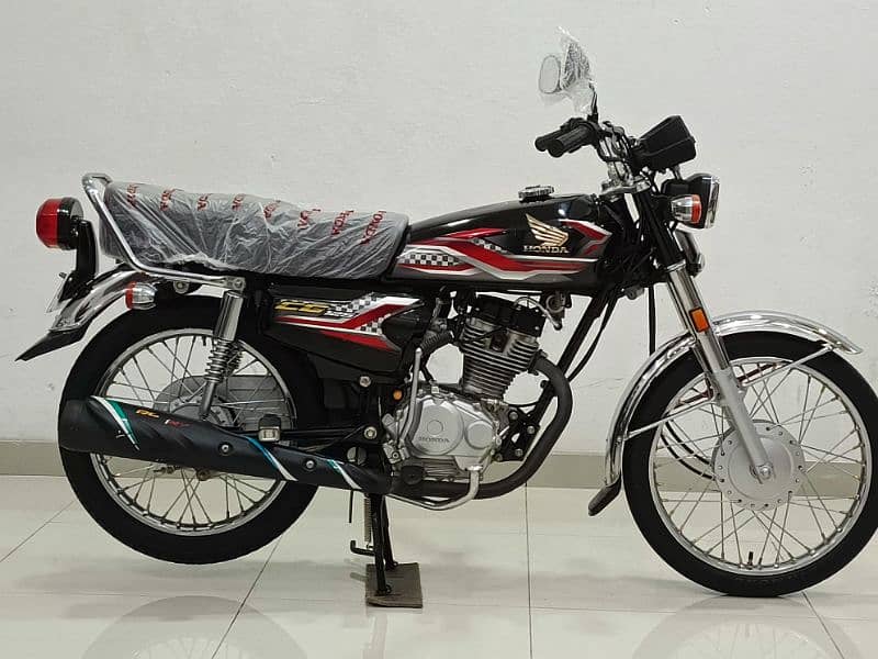 Honda CG 125 2024 Model 3