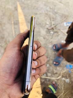 iphone XS 64 gb pta