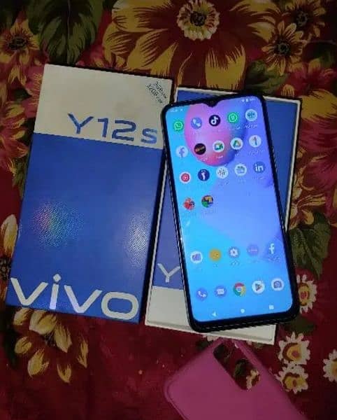 vivo y12s. 3/32 2