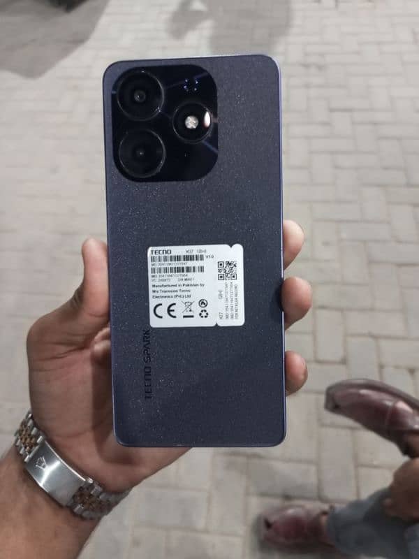 tecno spark 10 pro full boks 2