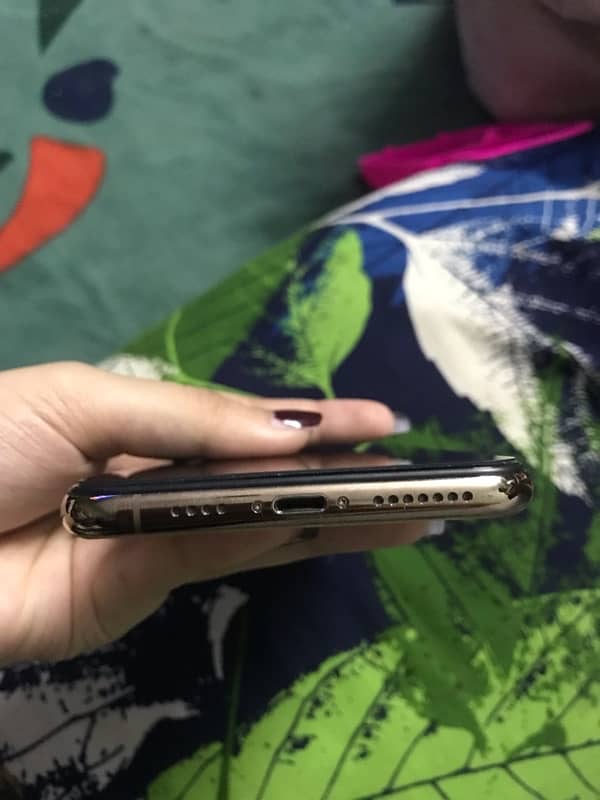 Iphone xs max for sale 5