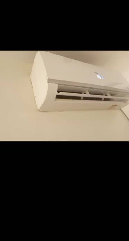 Hair AC DC inverter Heat and cool  Urgent sale ton 1.5 1