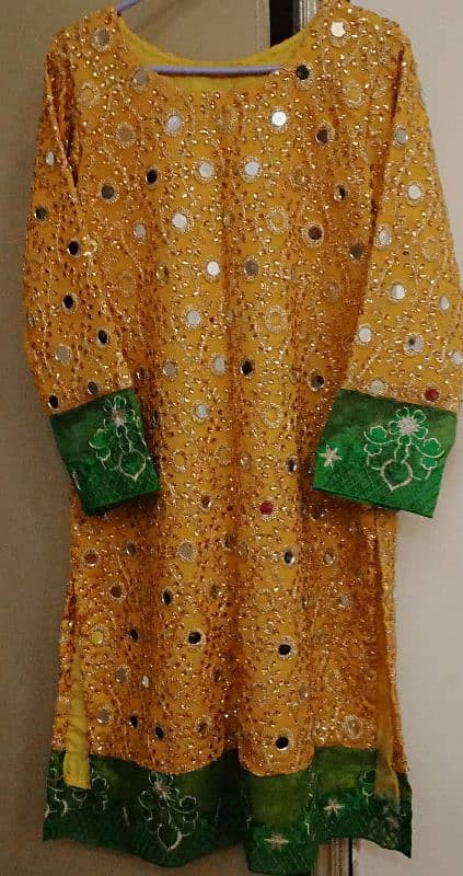 mahndi dress full embroidery stone and mirror work 0