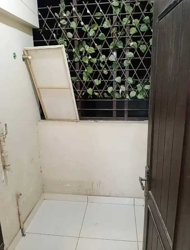 FLAT FOR RENT 3BED DD NEAR COUNTY GARDEN APARTMENT 9