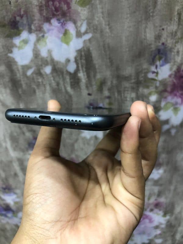 Iphone 11 j. v 64gb 5