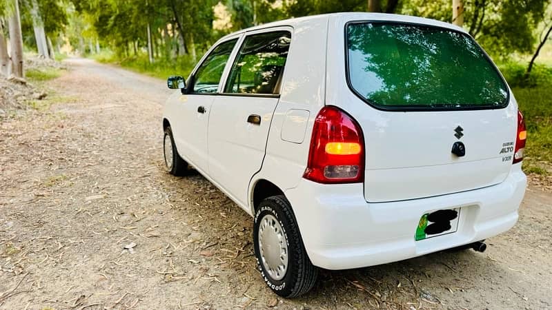 Suzuki Alto 2011 1