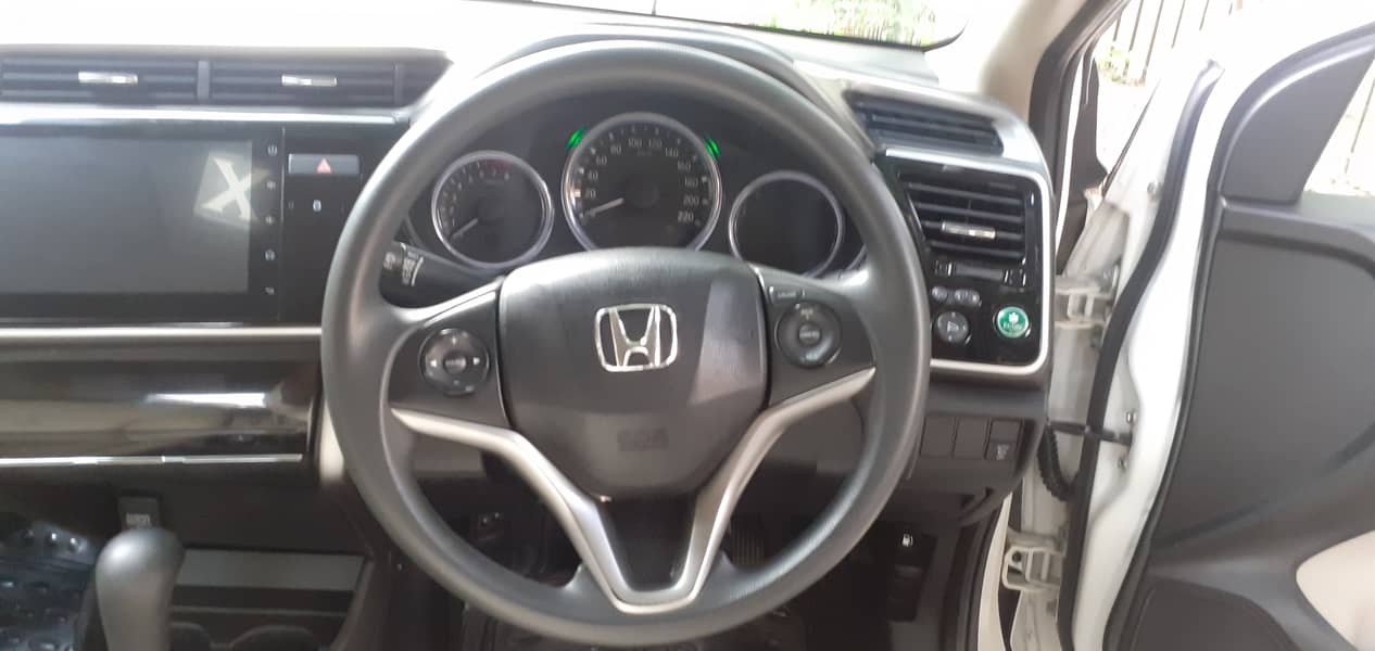 Honda City Aspire 2022 1.5 CVTi 14