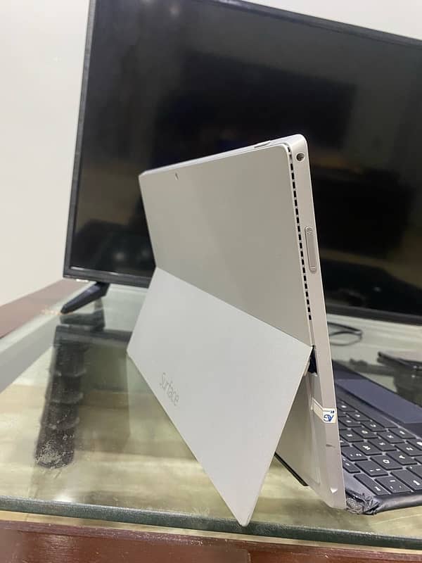 MICROSOFT SURFACE PRO 3  8+256 variant 3