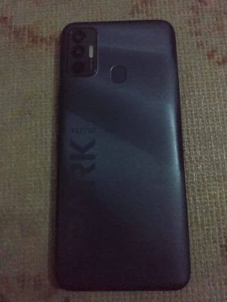 TECNO SPARK 7 0