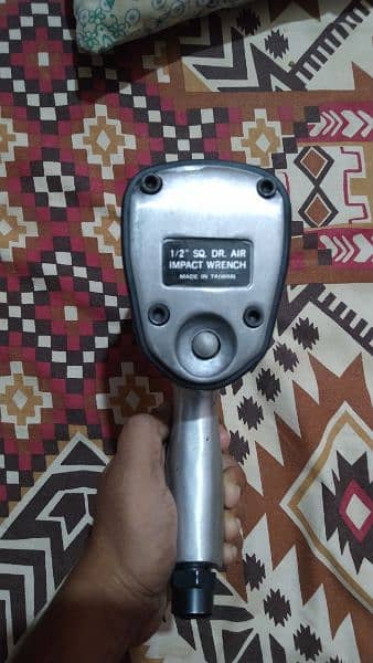 yellow jack 1/2" Impact wrench 1